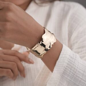 Liquid Gold Molten Statement...