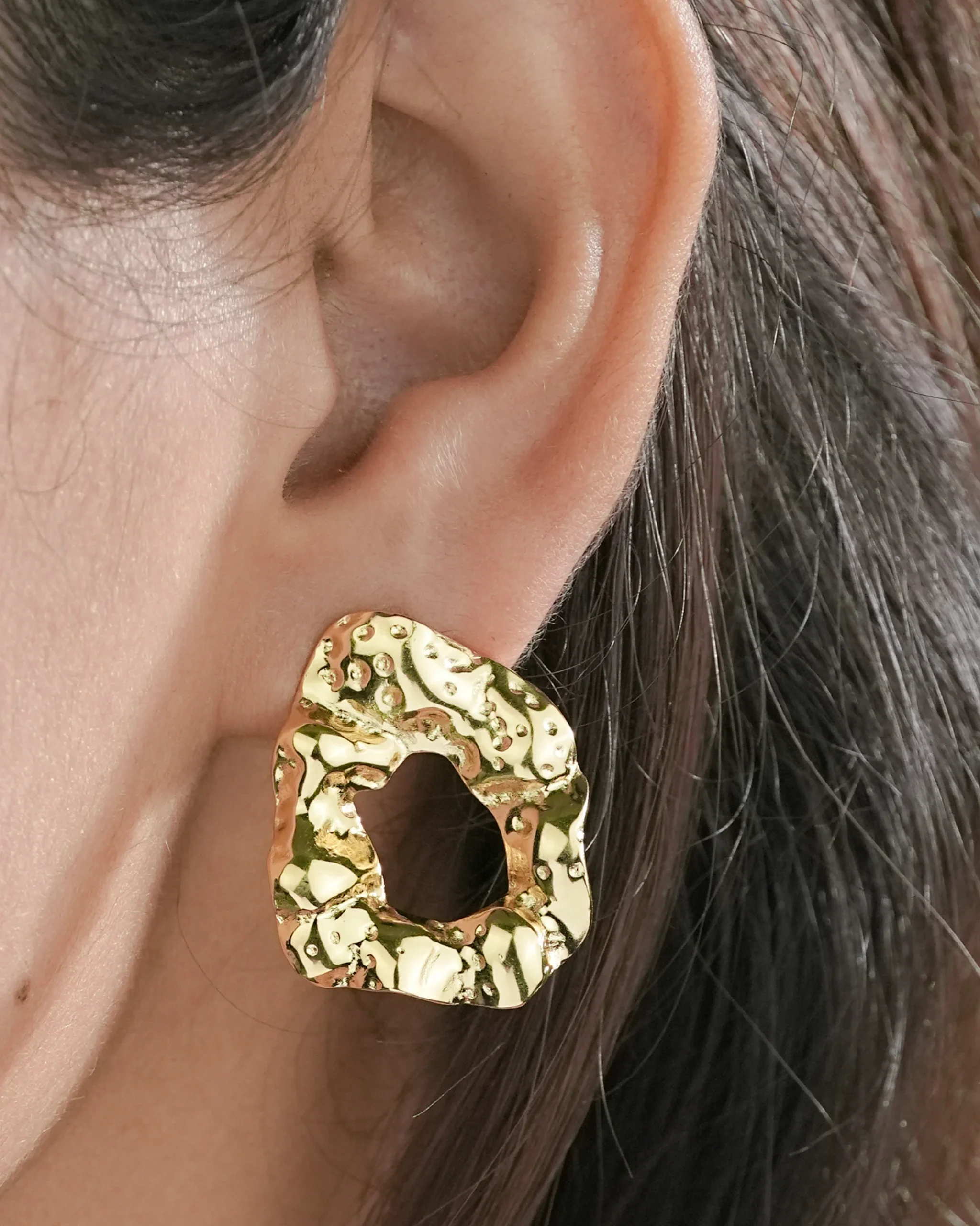 The Nature Collection: Starfish & Textured Hammered Studs (Set of 2) - Image 2