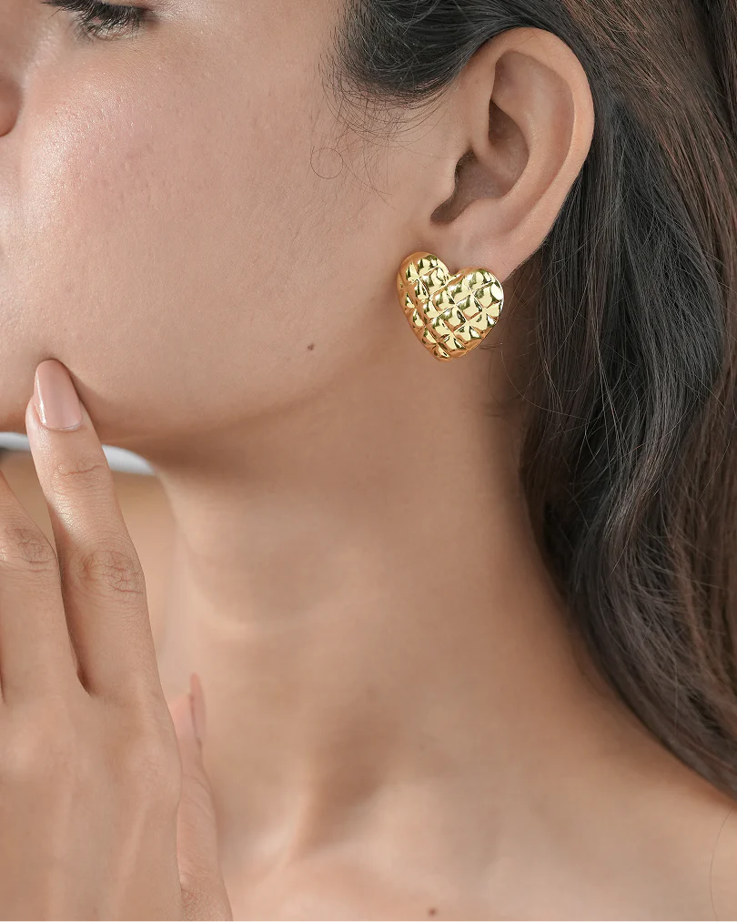 Combo Set of 2: Gold Flame-Style Studs and Textured Heart Earrings - Image 3