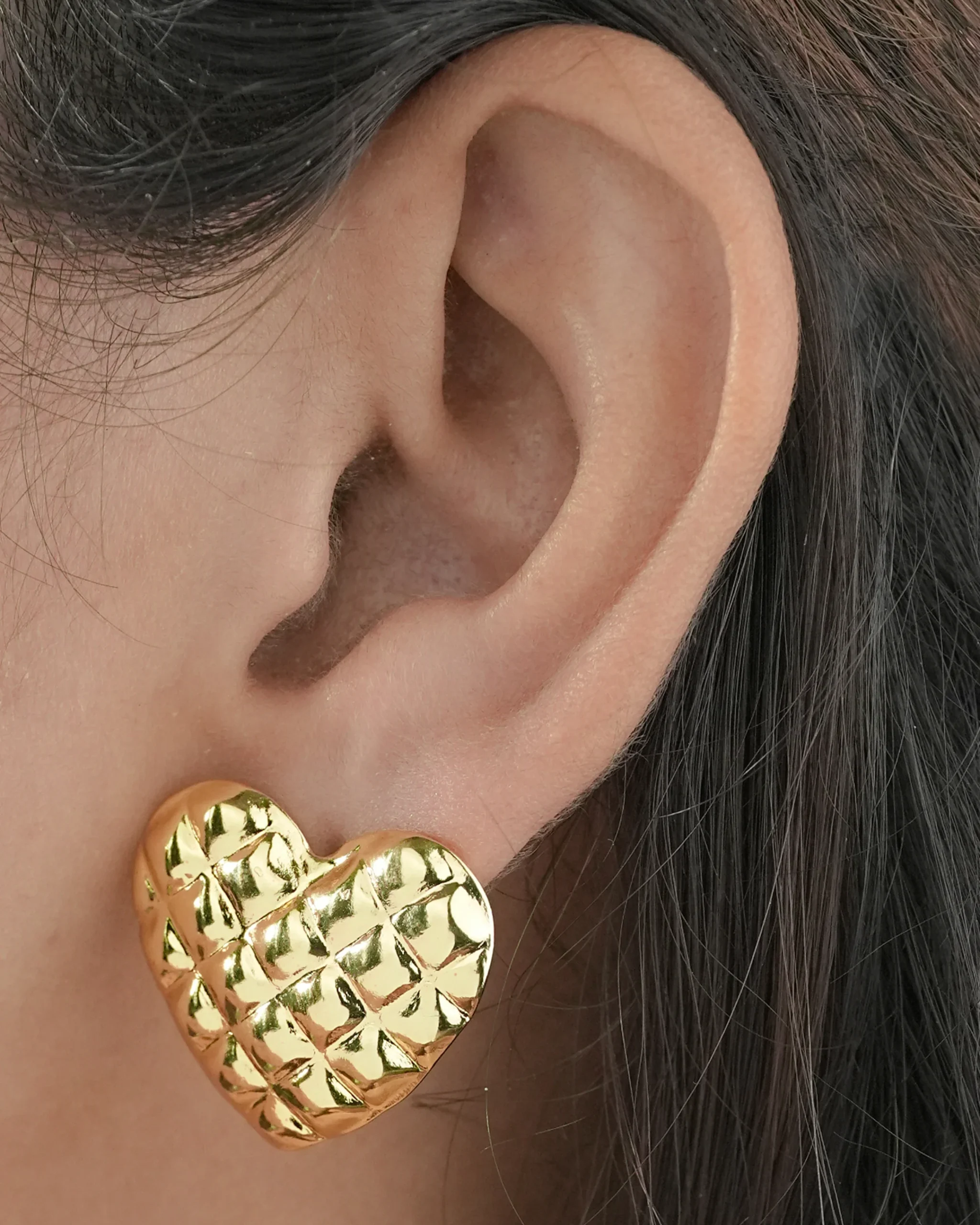 Combo Set of 2: Gold Flame-Style Studs and Textured Heart Earrings - Image 2